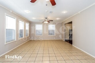 5903 High Meadow St in League City, TX - Building Photo - Building Photo