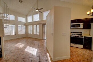 6549 Lemitar Dr in Las Vegas, NV - Building Photo - Building Photo