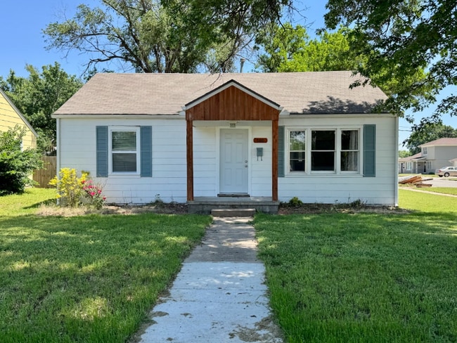 property at 500 N Meridian Ave