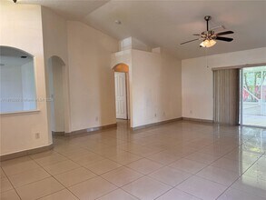 1265 SW Santiago Ave in Port St. Lucie, FL - Building Photo - Building Photo