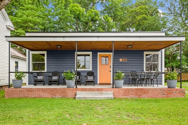 property at 226 E Water St