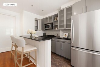 66 Madison Ave in New York, NY - Building Photo - Building Photo
