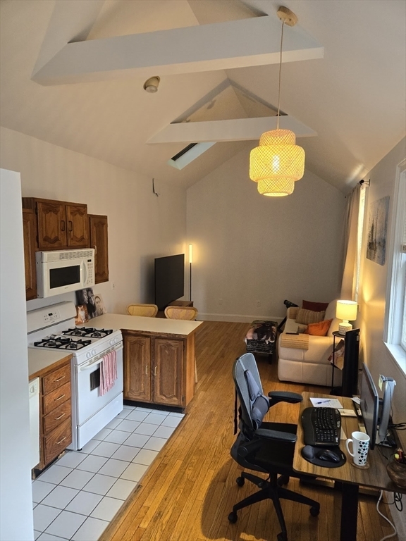 14 Lynde St in Salem, MA - Building Photo - Building Photo
