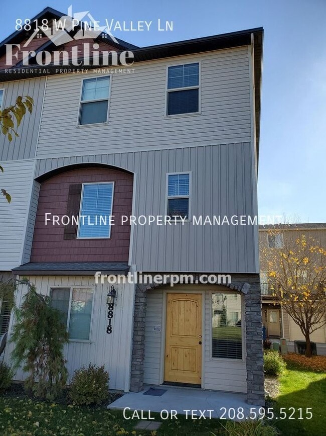 property at 8818 W Pine Valley Ln