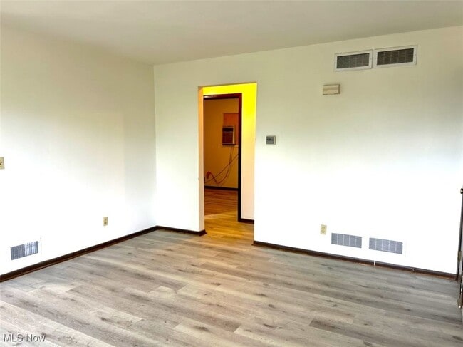 94 View St in Weirton, WV - Building Photo - Building Photo