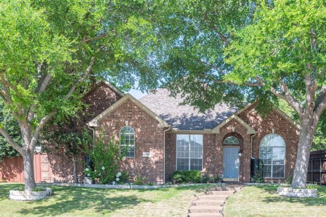 6703 Gatewick Dr in Frisco, TX - Foto de edificio