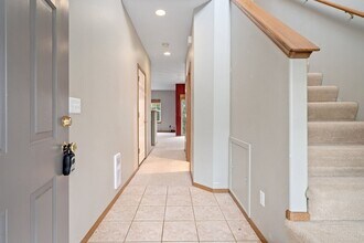 10618 NE Kingston Meadow Cir in Kingston, WA - Building Photo - Building Photo