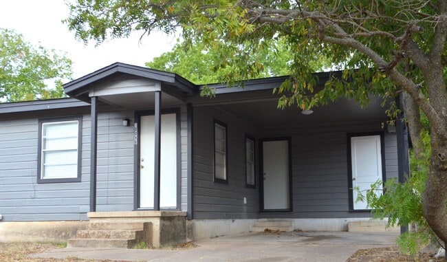 property at 1008 S 9th St