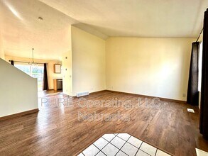 7879 Bauman Ave in Omaha, NE - Building Photo - Building Photo