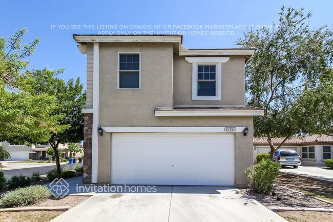 17131 W Tara Ln in Surprise, AZ - Building Photo - Building Photo