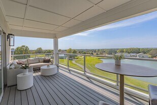 5211 Highpointe Lakes Dr in Westerville, OH - Building Photo
