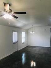 6105 Amelia Earhart Blvd in Killeen, TX - Building Photo - Building Photo