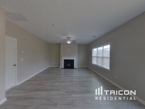 629 Grantleigh Dr in Duncan, SC - Building Photo - Building Photo