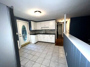 22 Avenue D in Norwalk, CT - Building Photo - Building Photo