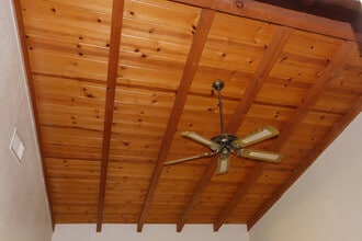 1413 Wrenwood Way in Madera, CA - Building Photo - Building Photo