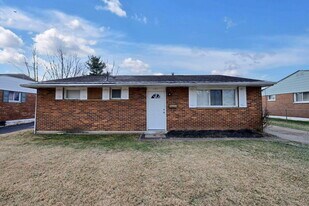 2137 Toni St in Columbus, OH - Building Photo