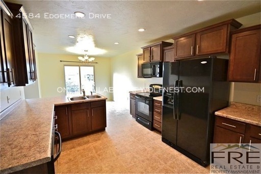 14584 Edgemere Dr photo'