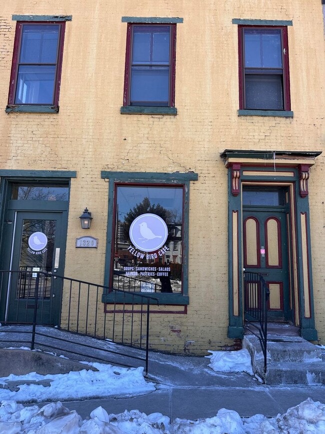 property at 1320 N 3rd St