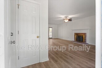 2307 Krossridge Ct in Richmond, VA - Building Photo - Building Photo