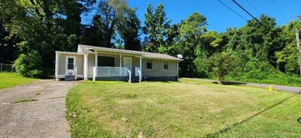 8101 Skinner Ave in Leeds, AL - Building Photo - Building Photo