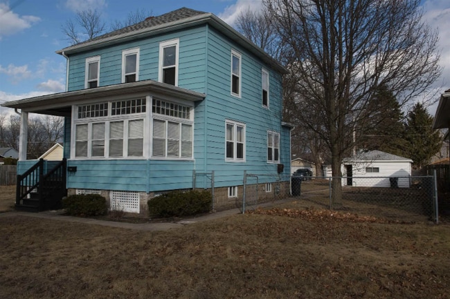 property at 2905 Elizabeth Ave