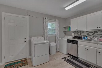 804 Urban Ave in Durham, NC - Building Photo - Building Photo