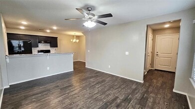 8803 SW 45th St in Oklahoma City, OK - Building Photo - Building Photo