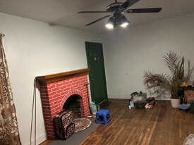 6405 SE 97th Ave in Portland, OR - Building Photo