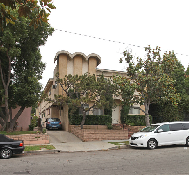 509 E Valencia Ave