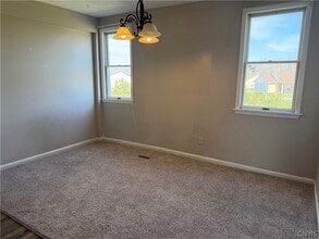 4518 Hall Rd in Oswego, NY - Building Photo - Building Photo