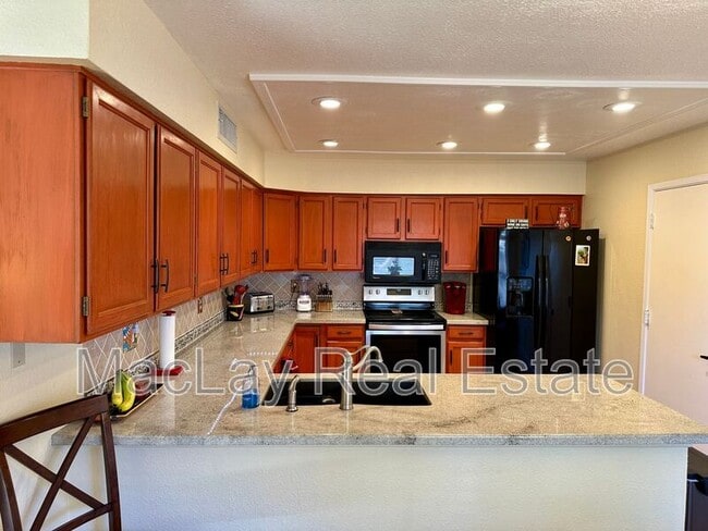 5001 E Mesquite Wood Ct in Phoenix, AZ - Building Photo - Building Photo