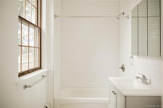 5728 Third St, Unit 3 in Wawarsing, NY - Building Photo - Building Photo