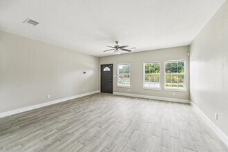 301 Owens St in Houston, TX - Building Photo - Building Photo