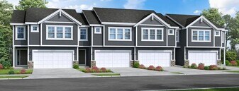 3726 SW Clayton Dr in Lee's Summit, MO - Building Photo