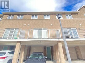 23 Observatory Ln in Richmond Hill, ON - Building Photo