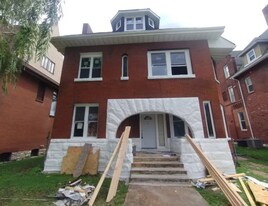 4266 Washington Blvd in St. Louis, MO - Building Photo