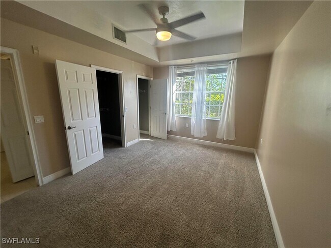 property at 3944 Pomodoro Cir