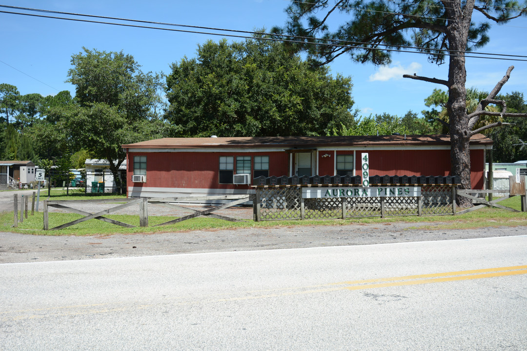 Aurora Pines Mobile Home Park in Melbourne, FL - Building Photo