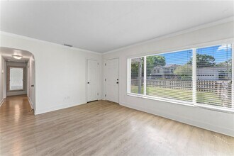 4011 W El Prado Blvd in Tampa, FL - Building Photo - Building Photo