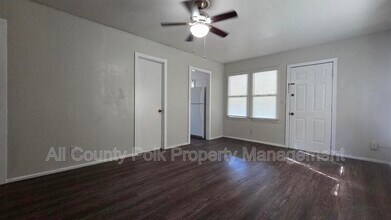 103 Colonial Dr in Auburndale, FL - Building Photo - Building Photo