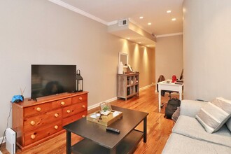 117 Bloomfield St in Hoboken, NJ - Building Photo - Building Photo