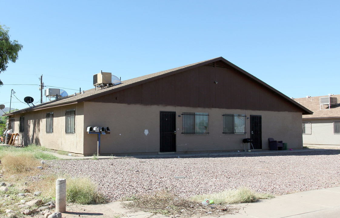 2747 E Chipman in Phoenix, AZ - Foto de edificio