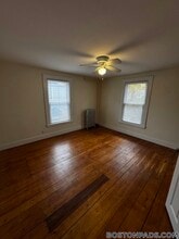 22-24 Eastburn St. in Boston, MA - Foto de edificio - Building Photo