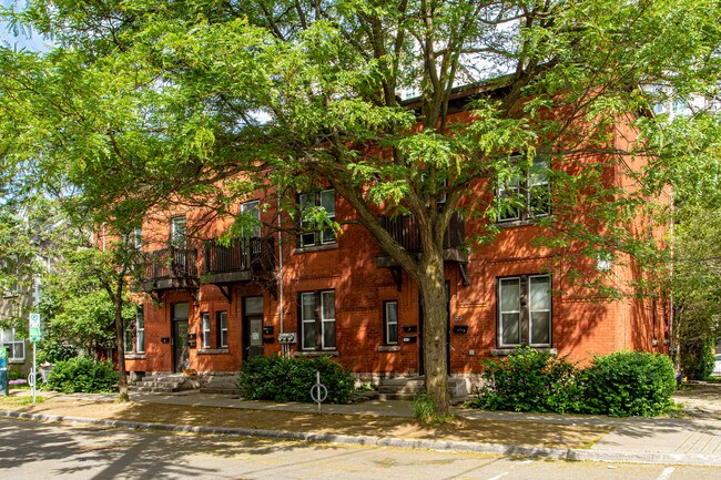 79-83 Daly Ave in Ottawa, ON - Building Photo - Building Photo