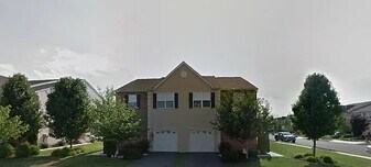 3728 Knight Dr in Macungie, PA - Building Photo