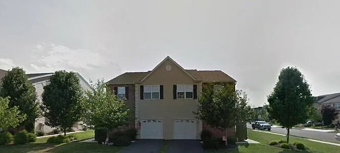 3728 Knight Dr in Macungie, PA - Foto de edificio