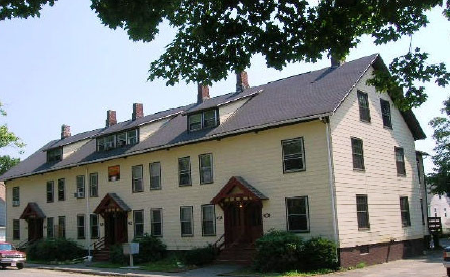 48-58 Park St in Ware, MA - Building Photo