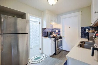 104 Oak St in Fall River, MA - Building Photo - Building Photo