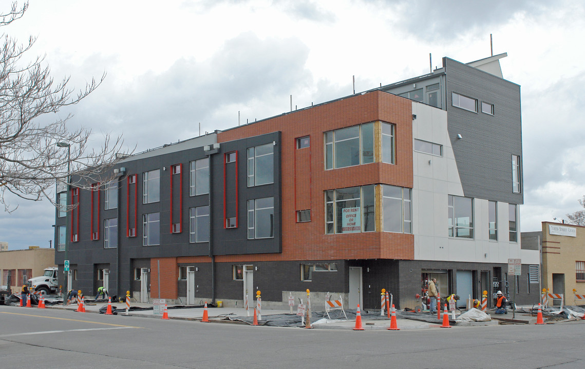 Ballpark Townhomes in Denver, CO - Building Photo