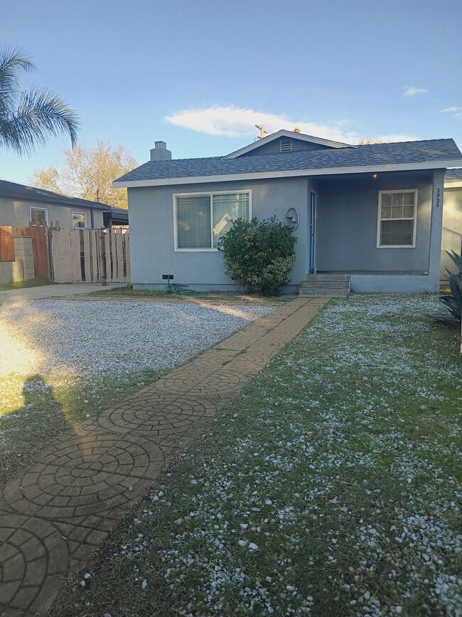 property at 2925 Wall Ave